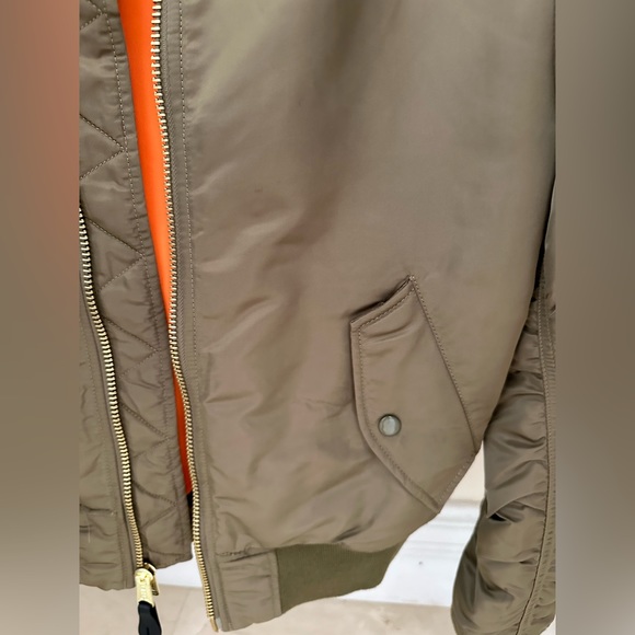 Alpha Industries MA-1 BOMBER JACKET HERITAGE - SAGE NEW - Picture 10 of 13